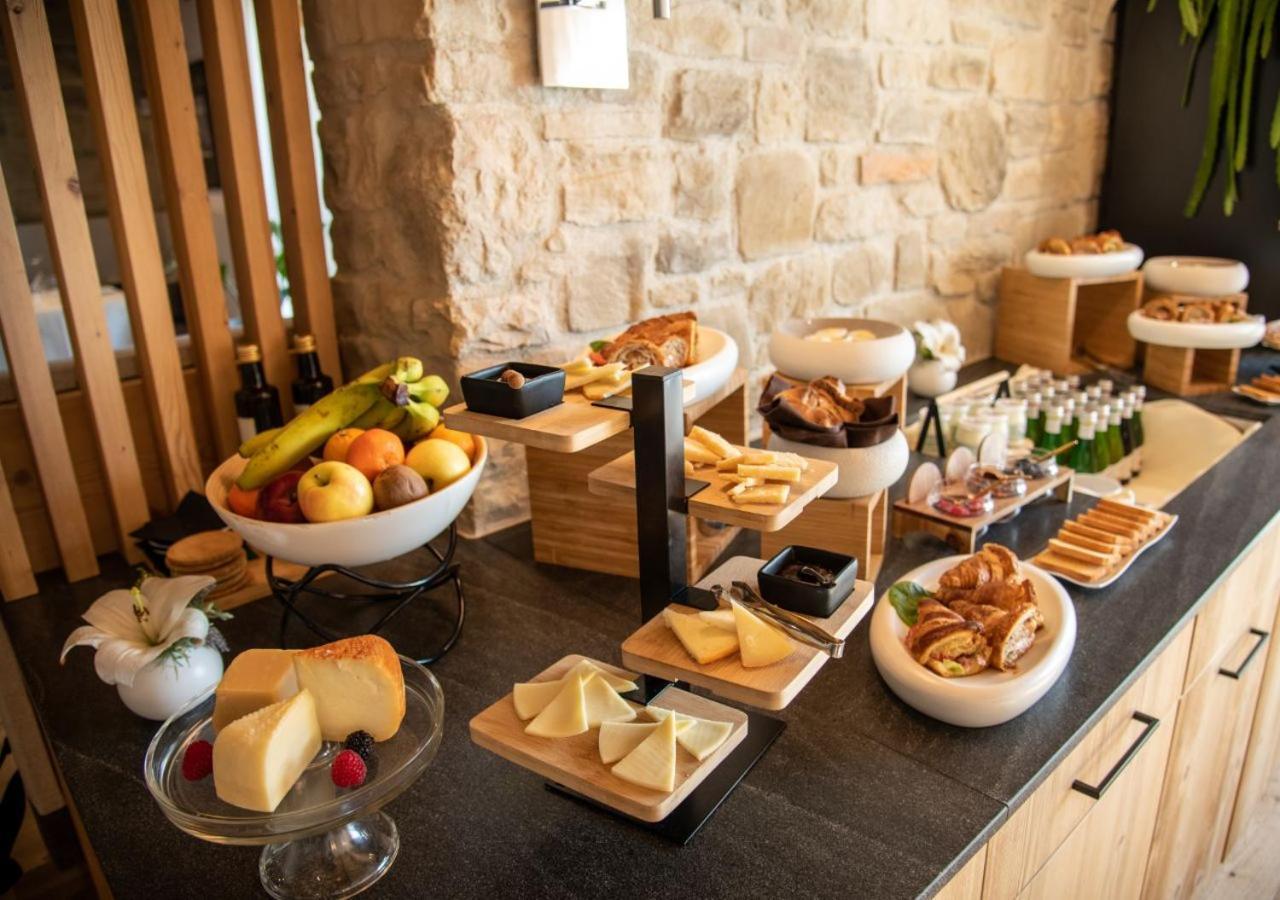 Aura Relais Hotel Urbino Buitenkant foto