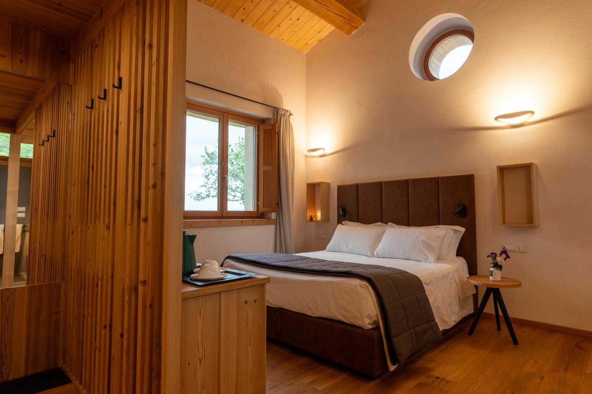 Aura Relais Hotel Urbino Buitenkant foto